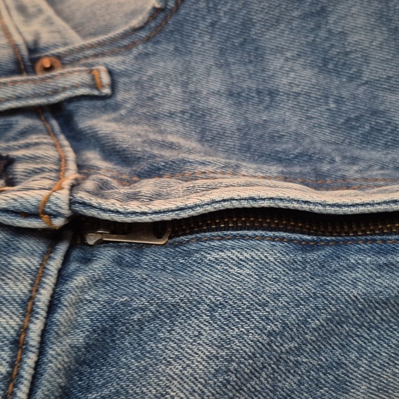 NWT Abercrombie & Fitch Blue Jean Shorts with Rainbow Heart Curve Love Size 31 - Picture 7 of 10